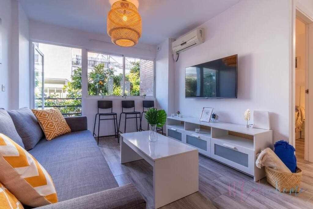 Apartamento 1 En Estadio Sevilla 6 Plazas Y Metro Экстерьер фото